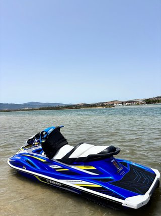 Yamaha GP1800R