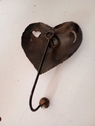 3 Percheros Decorativos Corazón y Flor