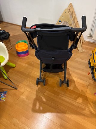 Carrito de bebé GB plegable, utilizado 2 o 3 veces