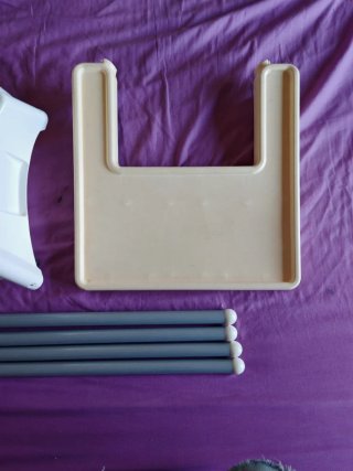 Trona IKEA Antilop con bandeja y patas