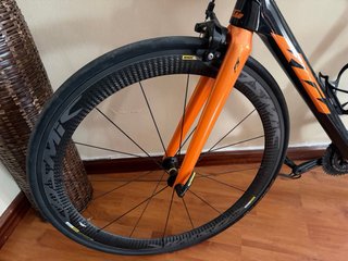 Bicicleta KTM Revelator 4000 Carbon