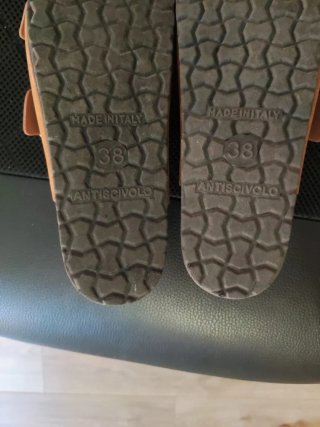 Sandalias Alesya Marrones Hebillas Ajustables