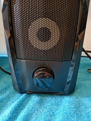 Altavoces GAME Negros