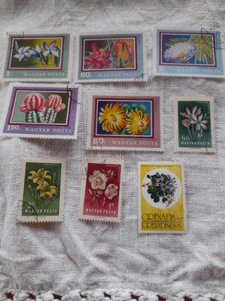 Serie francobolli Magyar Posta fiori