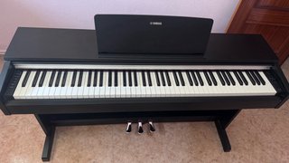 Piano Digital Yamaha YDP-142B