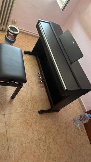Piano Digital Yamaha YDP-142B