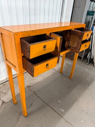 Consola de madera maciza lacada NUEVA