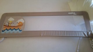 Barrera de cama infantil con diseño de animales