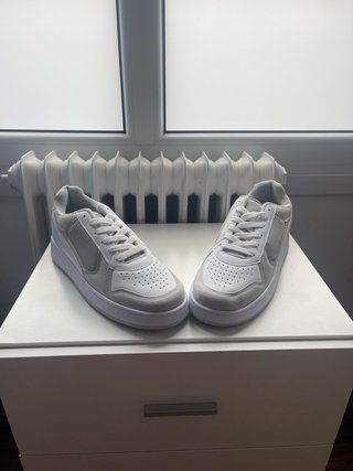 Zapatillas Nike Air Force Grises y Blancas