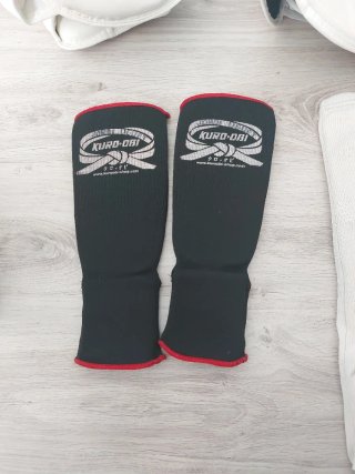 Guantes y protectores Karate Kyokushinkai