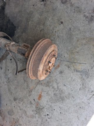 Puente trasero Mitsubishi L200