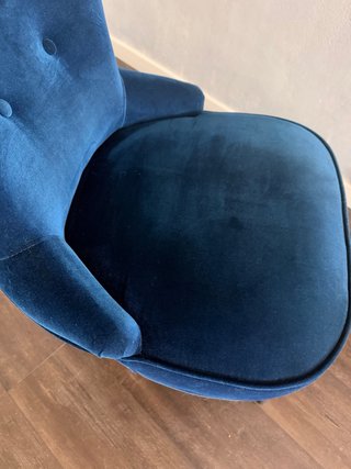 Sillón terciopelo azul IKEA