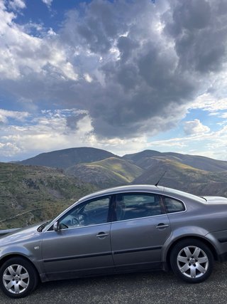 Volkswagen Passat 1.9 TDI 130 CV – 2002 –DIESEL 5V