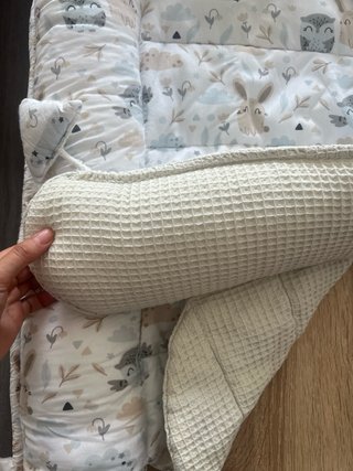 Nido reductor bebé estampado búhos