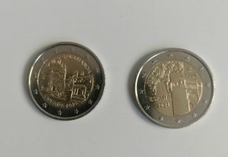 Lote 5 monedas 2€ España. Muy bueno.