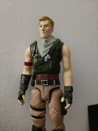 Figura Fortnite Jones Articulada