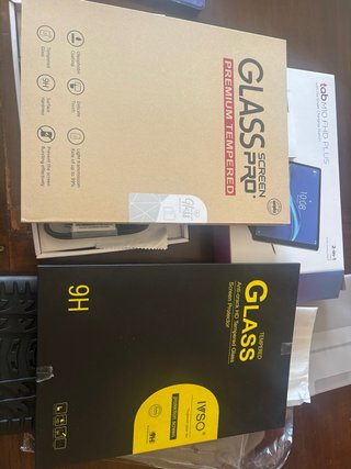 Tablet Lenovo TB-X606F con Base