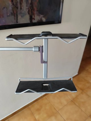 Atril Lecco Elegant. Soport per tablet/llibres...