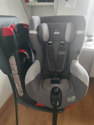 Silla Coche Bebé Confort Axiss Giratoria