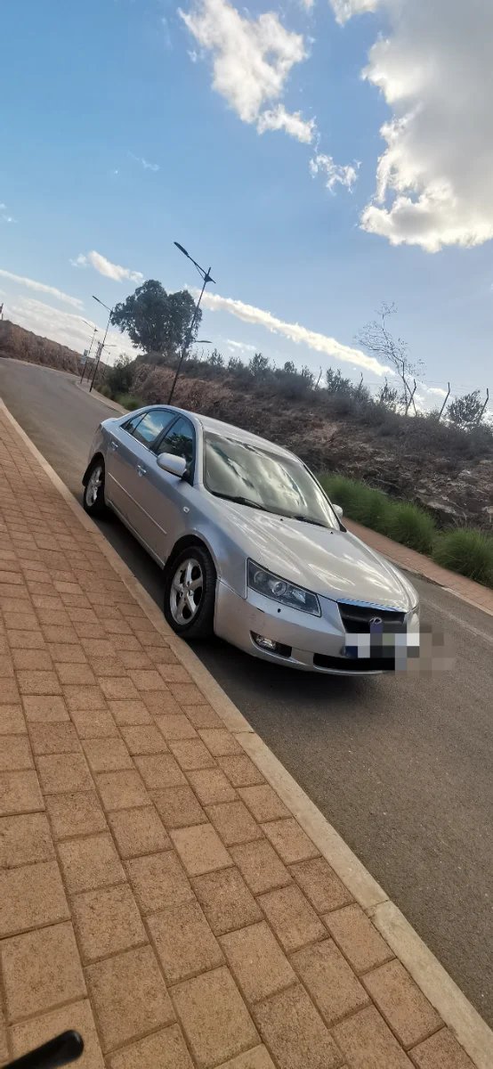 Hyundai Sonata 2006 - foto 1