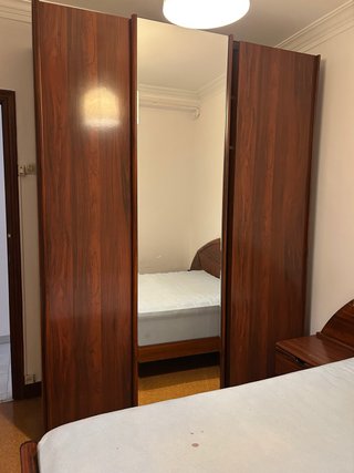 Armario grande madera con espejo