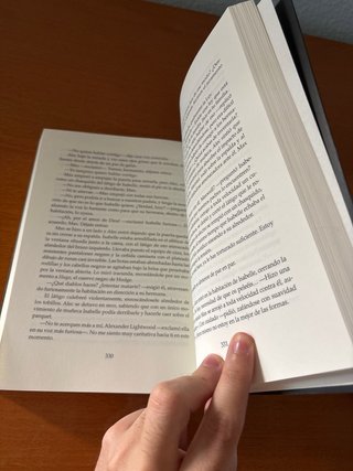 Ciudad de Ceniza : la tentación de caer en la o...