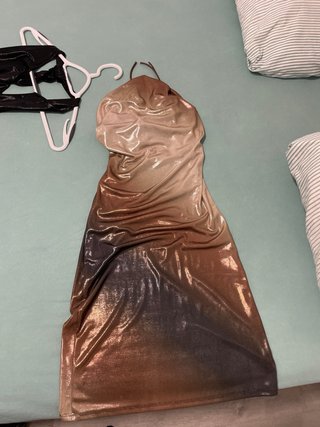 Vestidos en buen estado nunca usados