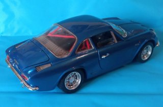 Maqueta Renault Alpine A110 Azul