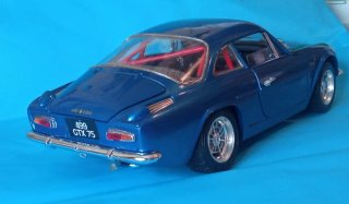 Maqueta Renault Alpine A110 Azul