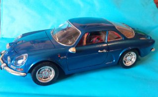 Maqueta Renault Alpine A110 Azul