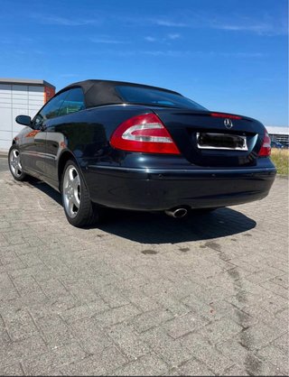 Mercedes-Benz  CLK 2004