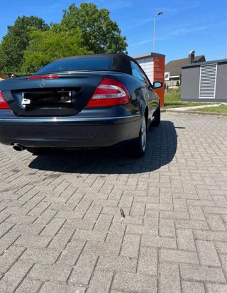 Mercedes-Benz  CLK 2004