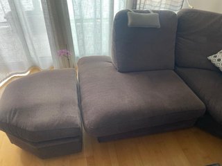 Sofá modular de tela marrón