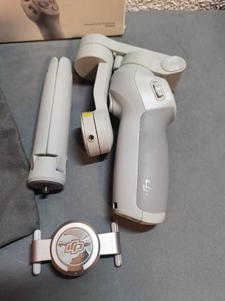 Estabilizador DJI con trípode