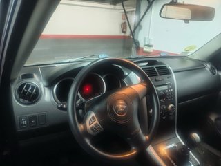 Suzuki Vitara 2006. 77000 km diesel. Muy buen esta