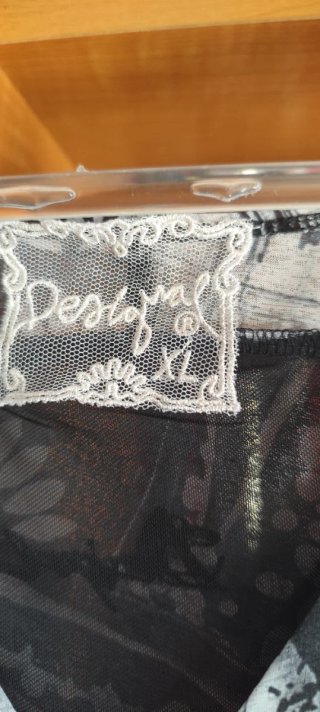 Vestido desigual estampado blanco y negro