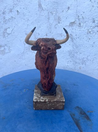 Figura cabeza de toro