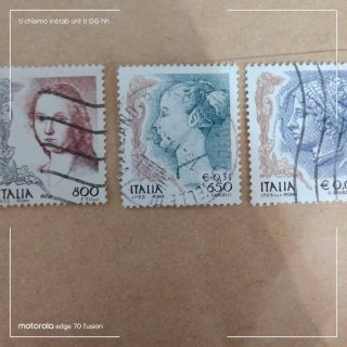 3 francobolli donne arte fine 900 inizi 2000