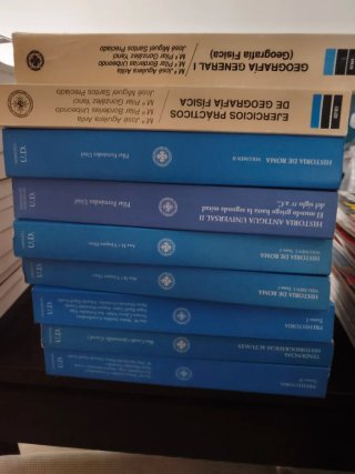 Libros de historia de la UNED