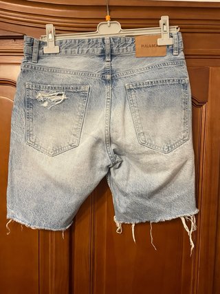 Vaqueros rotos Pull & Bear azules