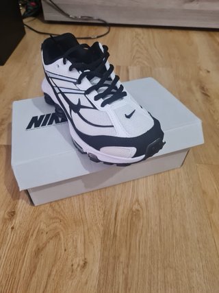 Nike Shox TL Blanco/Negro/Gris