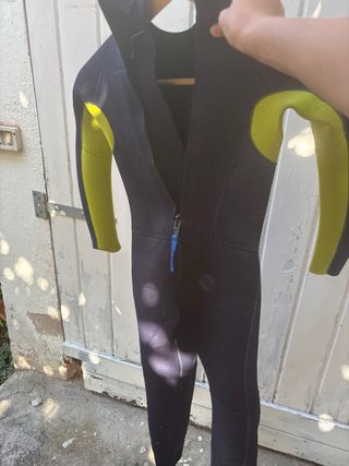 Neopreno infantil azul y amarillo surf