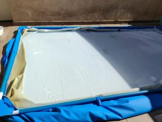 Piscina hinchable 4x2.11m parcheada..no envio