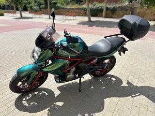 Kawasaki ER6N Verde y Roja A2