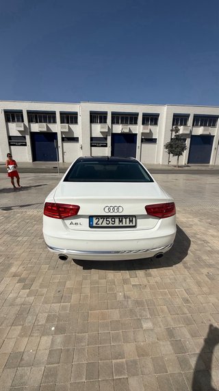 Audi A8 2011