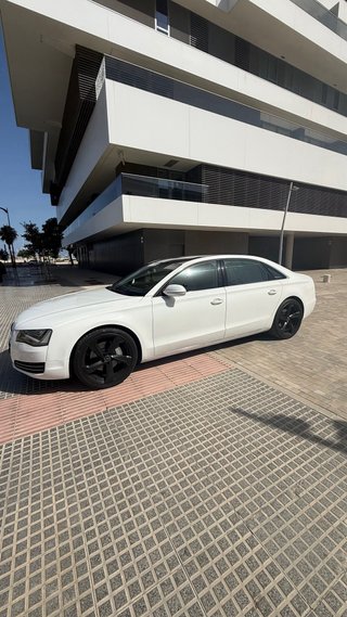 Audi A8 2011