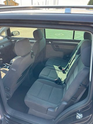 Volkswagen Touran 2004