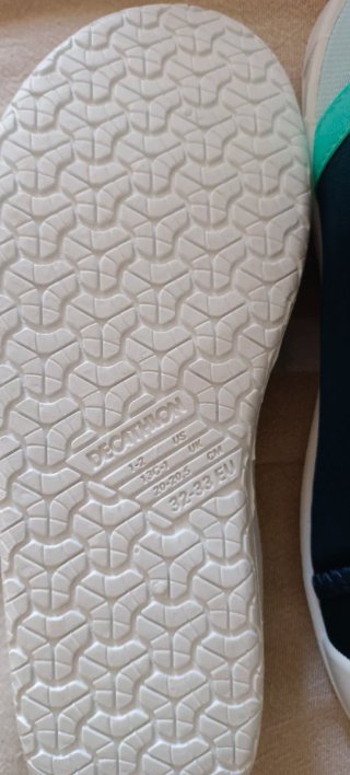 Zapatillas de agua para niño