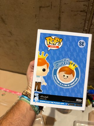 Freddy Funko Commander - Edición Limitada Asia