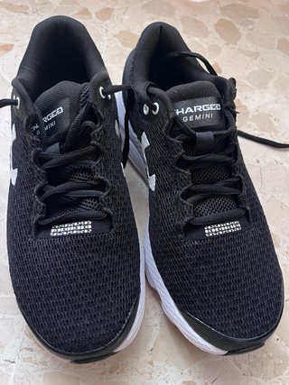 Zapatillas Under Armour Negras